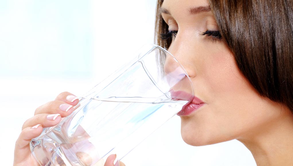 Are 8 Glasses of Water a Day Too Much?