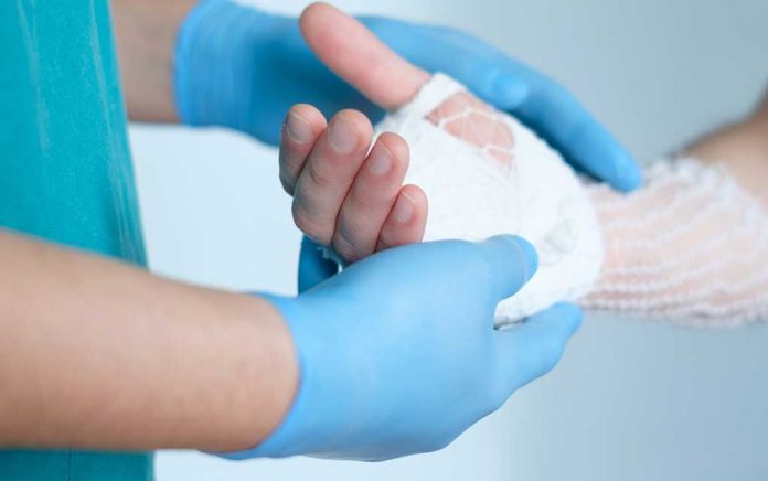 ER-or-Urgent-Care-When-to-Choose-Which-and-Why ER or Urgent Care? When to Choose Which and Why