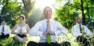 Toxic Boss? 4 Tips That Might Help You Cope (and Keep Your Job)